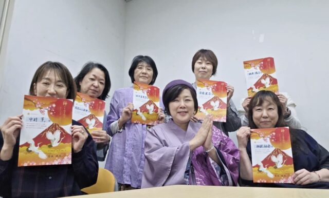 2025年4月24日
茨城県つくば市第1回「神さま姓名判断」初開講！
記念すべき日になりました。

全国に先駆けて
6名のアドバイザーが誕生しました！

 この日を迎えるために
何度も練り直しと調整をしていたので
ようやく皆さんに渡せたという安堵感・・

でも、それよりも
わくわくと学び、感動で瞳を
キラキラさせる皆さんの姿に
「頑張ってよかった」と
涙がにじむ嬉しさが勝ちました。

これからご受講を楽しみにされている方
受講を検討されている方には
「受講者の声」が1番聞きたいですよね。

素敵な感想を頂いたので
許可を頂いて掲載させていただきます。

🌸神凪柚奏さん

自分の名前が誇らしく思えた
 
素晴らしい気づきの講座をありがとうございます。
名前は私自身を的確に表現していて、感動とともに自分の名前が誇らしく思えました。
13枚のカードもかわいくて、これから使うのが楽しみになりま
本当に感謝感謝です!!
ありがとうございました。 

🌸Kさん
名前が愛おしくなりました

今日は ありがとうございました。
すべての項目が当っていて、とても驚きました。
特に迷っていたことの答えが バンっと出て やっぱりそうかと納得できました。
自分の名前が とても愛しくなり.相思相愛になれたような気がします。家族やお友達のも すぐにやってみたいと思います。
1日で 資格が取れる講座という所も 大好きです!
素敵な講座を作っていただき ありがとうございました。

🌸Mさん
今日１日で名前が好きに！

待ちに待った姓名判断講座!!
先生からの話しが進むにつれ、少しずつ自分の姓名判断シートが出来上がるにつれ.腑に落ちることばかりで驚きました。

祖母につけてもらった名前が、音はあまり好きではなかったのですが、神様からのメッセージを知ることで、愛しく思えるようになりました。今日.一日で!!!!

自分の名前に司る 少名彦命が、それ以上に
かわいらしく愛しく思える、素敵な一日になりました。ありがとうございました。.

🌸Mさん
今、受け取る言葉があった
一般的な住名判断とは全くちがった神様からのメッセージがとても心に入って行きました
何度も出てくる言葉は今、受け取ることがなんだなぁと思えました。ありがとうございました

🌸柏木瑶子、さん

活動名に道を感じた
 
占い師名で占ったのですが、自分やりたかったことがズバリ出て来て、「あ〜、名前を決めた時から.自分が進みたい道は決まってたんだ」っと感慨深いくな
ました。
これからの活動の幅が広がりました。!
ありがとうございました!

🌸秋山さん
さあ、スタートしなくては！

私の中に秘められた暗号を１つずつ紐解いていき全てを照らにいくと、数字とともに浮かび上がっていく隠された使命を知ることができました。
また、神様へのご縁も知ることが出来て 自分が訪れたたい神社もまた変化があり そうです
さあ スタートしなくては!!
今日は一日ありがとうございました

皆さんのご感想はいかがでしたか？
 
皆さんが自分の鑑定賞を作りながら
発見をされていて
私も勉強になりました。

そして

神様との約束を思い出した人の
気付きと変化には驚くばかり！

作った本人が言うのも
アレですが
すごくいいものが出来たと思います。

講座についての詳しい情報は
コメント欄からご覧ください。

あなたに神様からのメッセージを
届けたいと願います。
ご受講、お待ちしております。

次回、つくば市開講は5月12日です。

他、オンライン＆全国開講受付中です。
詳細はプロフィール欄から公式ブログへ！